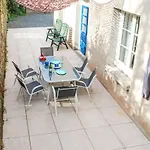 Cozy In With Kitchen Casa de Férias